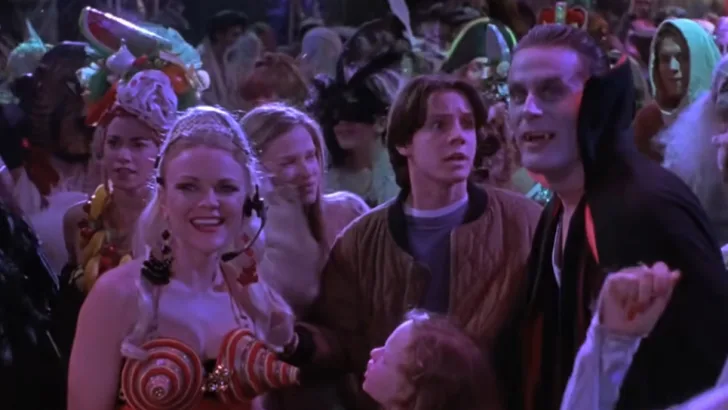 Sanderson sisters sing